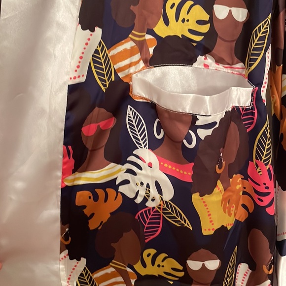 Kimono Style Woman Print Robe - Picture 3 of 6